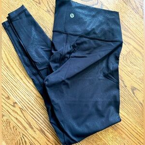 NWOT Lululemon 🍋 Leggins 28” in length size 6